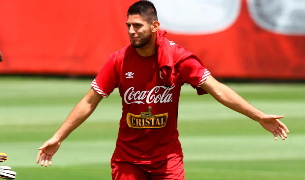 Carlos Zambrano es jugador de Boca Juniors. Carlos Zambrano es jugador de Boca Juniors.