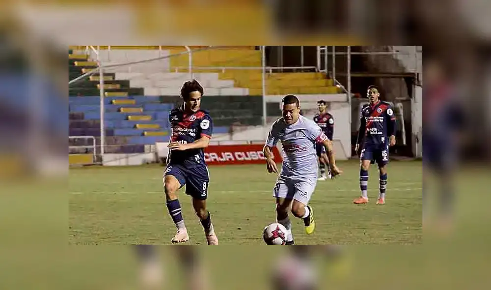 Real Garcilaso se aleja del Clausura