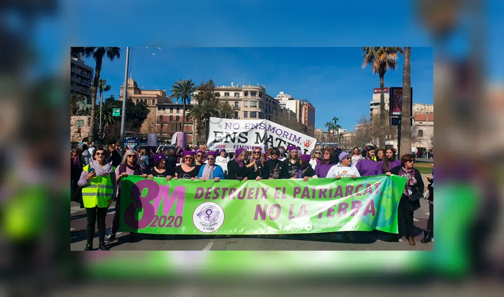 Día de la Mujer en España: miles de personas se manifiestan en Palma por la igualdad de derechos