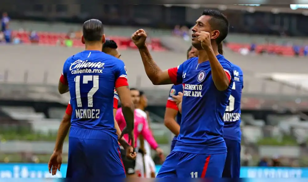 Cruz Azul venció 2-1 a Lobos BUAP y siguen liderando la Liga MX [RESUMEN Y GOLES]