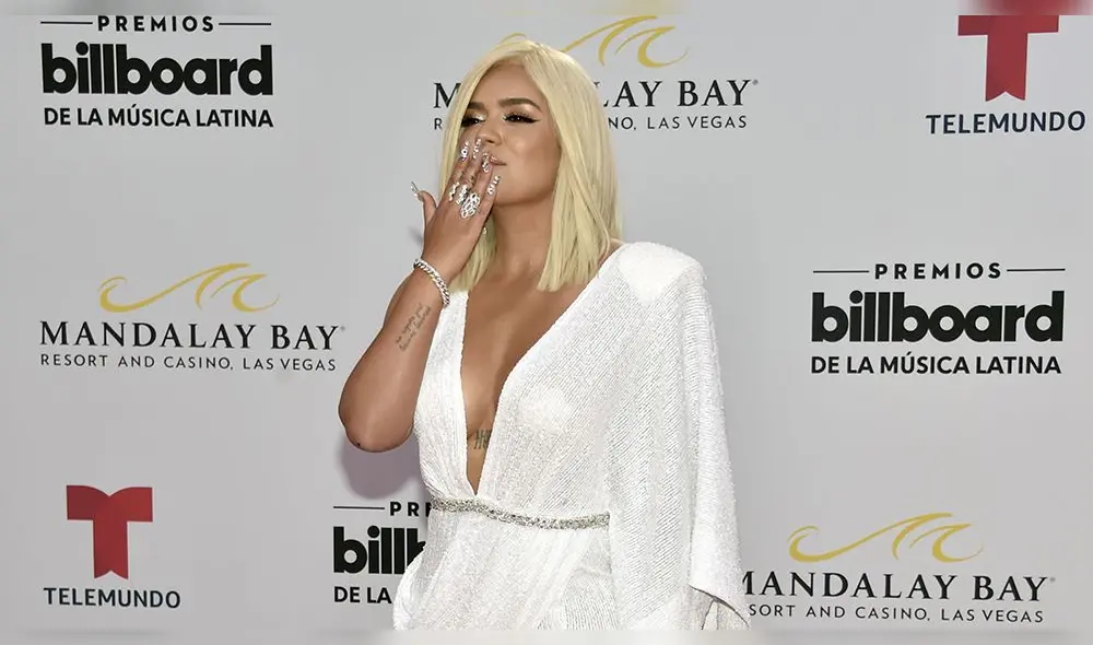 Karol G y Anuel AA despiertan pasiones con atrevido baile en los Latin Billboard 