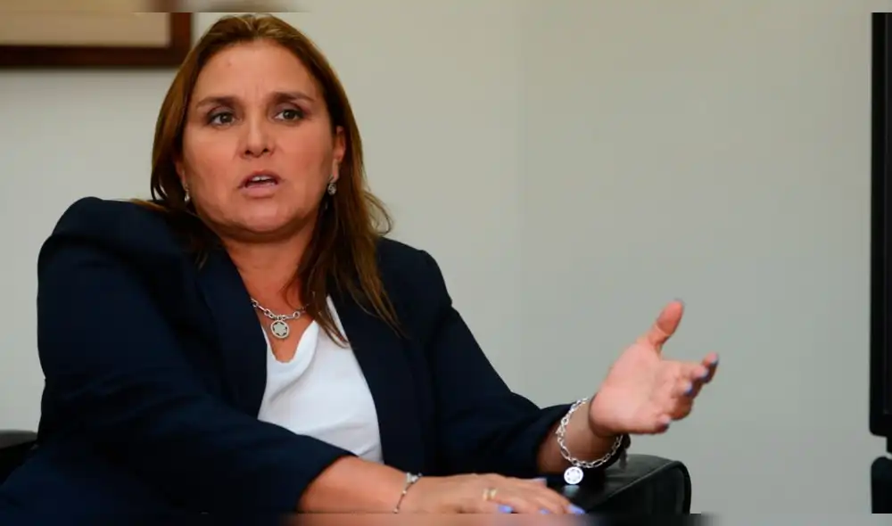 Pérez Tello: "Diferencias en el magisterio se deben resolver de manera interna"