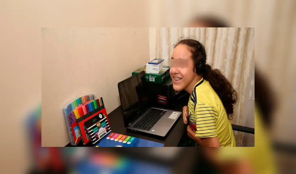 Viviana Navarro padece de “amioplasia congénita”, una condición física caracterizada por la falta de desarrollo y crecimiento de los músculos. (Foto: El Tiempo)