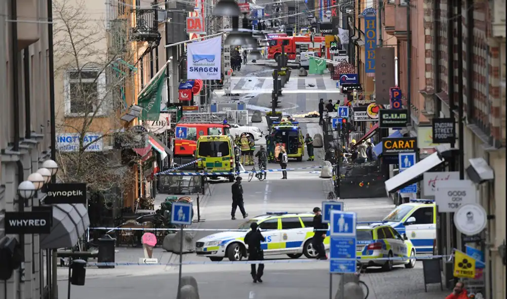 Gobierno de PPK condena atentado en Estocolmo que dejó 4 muertos Gobierno de PPK condena atentado en Estocolmo que dejó 4 muertos