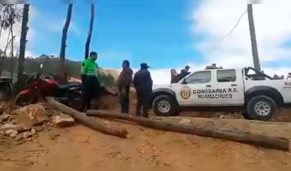 Personal policial investiga el hecho. Personal policial investiga el hecho.