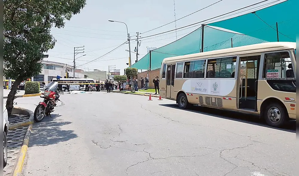 fatal. Custer de la empresa C Grampo, causó la muerte de una madre de familia. fatal. Custer de la empresa C Grampo, causó la muerte de una madre de familia.