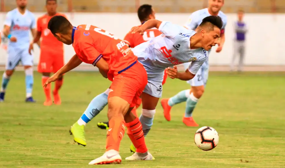 El peruano Alexander Lecaros cerca de jugar en el Botafogo de Brasil. El peruano Alexander Lecaros cerca de jugar en el Botafogo de Brasil.