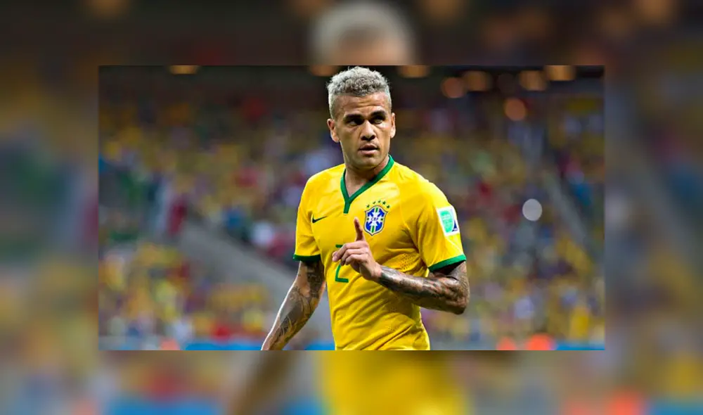 Perú vs Chile: Dani Alves envía polémico tuit y periodista peruano le responde. Perú vs Chile: Dani Alves envía polémico tuit y periodista peruano le responde.