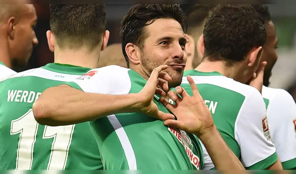Reconocido medio español le rinde tributo a Claudio Pizarro por su vigencia en la Bundesliga [FOTO]