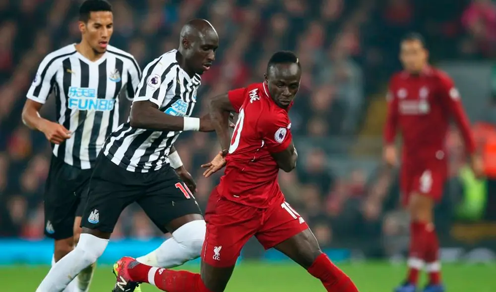 Liverpool y Newcastle juegan en St. James Park por la Premier League. Foto: AFP