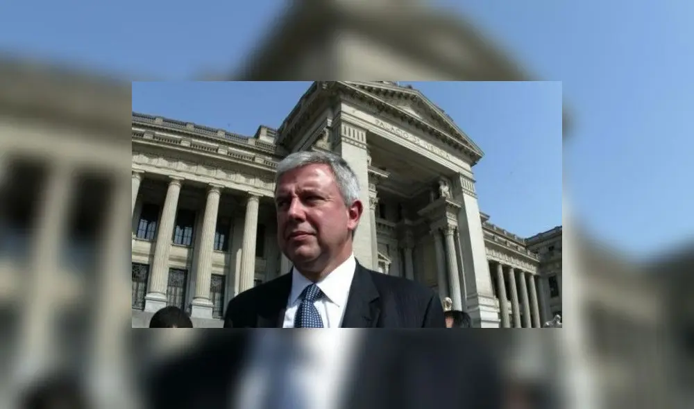 Reacciones tras la muerte del exministro Boloña 