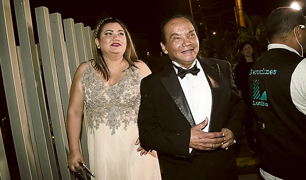 2. Testigos. Melcochita fue uno de los invitados.