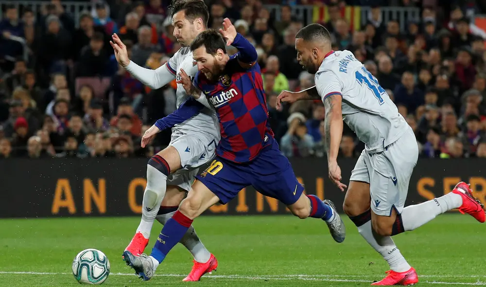 Barcelona y Levante se enfrentan en el Camp Nou por LaLiga. Foto: EFE