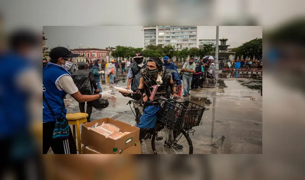 Hasta 176 millones de personas más podrían caer en una situación de pobreza por la pandemia del coronavirus, avizoró un relator de la ONU. Foto: EFE Hasta 176 millones de personas más podrían caer en una situación de pobreza por la pandemia del coronavirus, avizoró un relator de la ONU. Foto: EFE