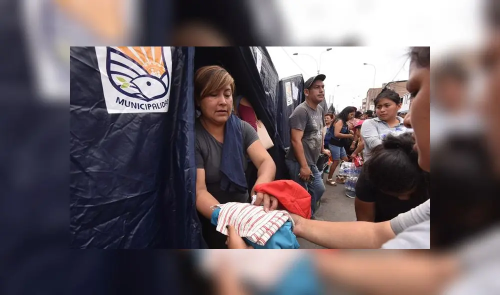 incendio en Villa El Salvador mujer salvó a niño incendio en Villa El Salvador mujer salvó a niño