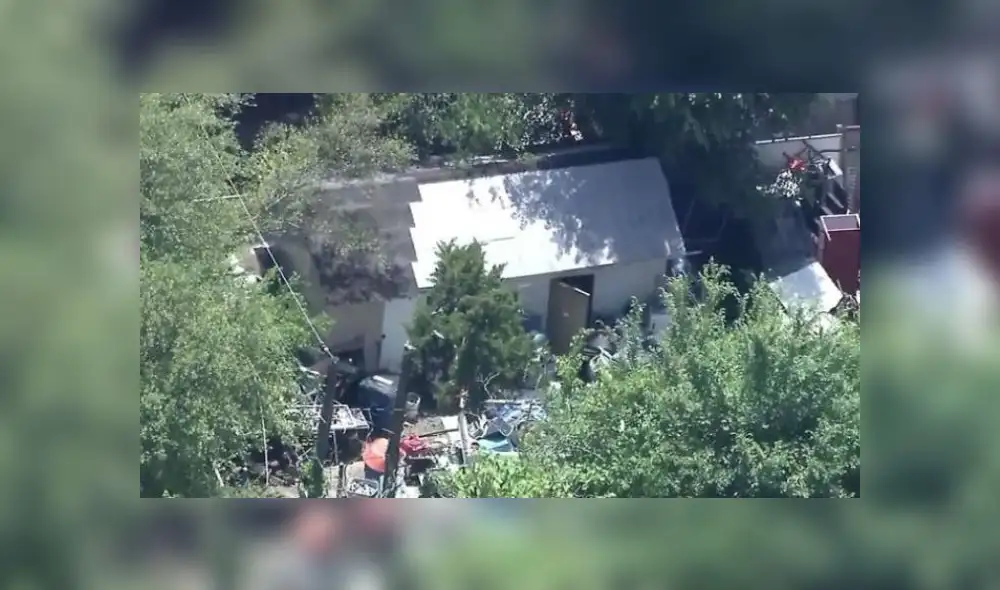 El menor afirmó que fue obligado a dormir en la cabaña. Fuente: KTVT.