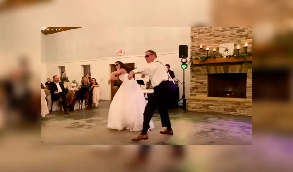 Desliza hacia la izquierda para ver más del video viral Desliza hacia la izquierda para ver más del video viral