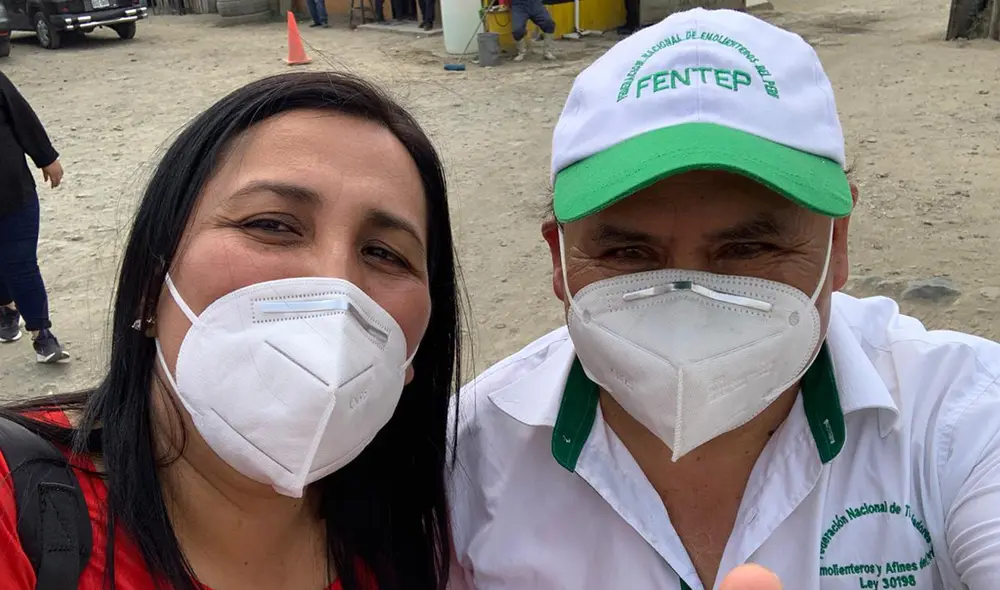Edgar Sáenz, Presidente de la Federación de Emolienteros del Perú, junto a Flor Pablo. Foto: Twitter @FlorPabloMedina