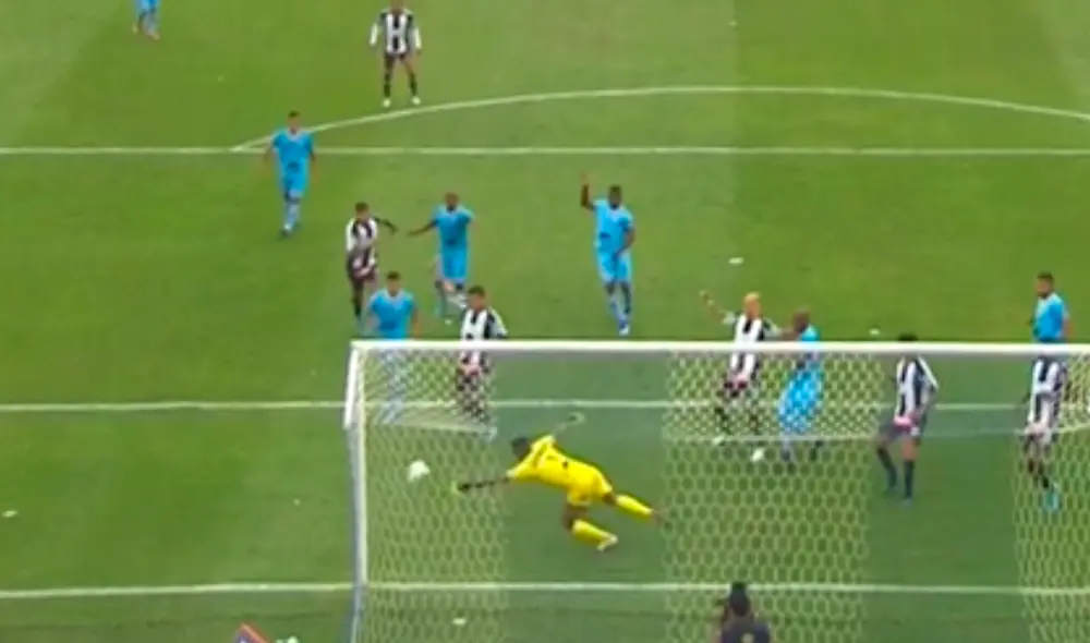 John Fajardo anotó en propia puerta el segundo de Alianza Lima sobre Binacional. |Foto: Gol Perú John Fajardo anotó en propia puerta el segundo de Alianza Lima sobre Binacional. |Foto: Gol Perú