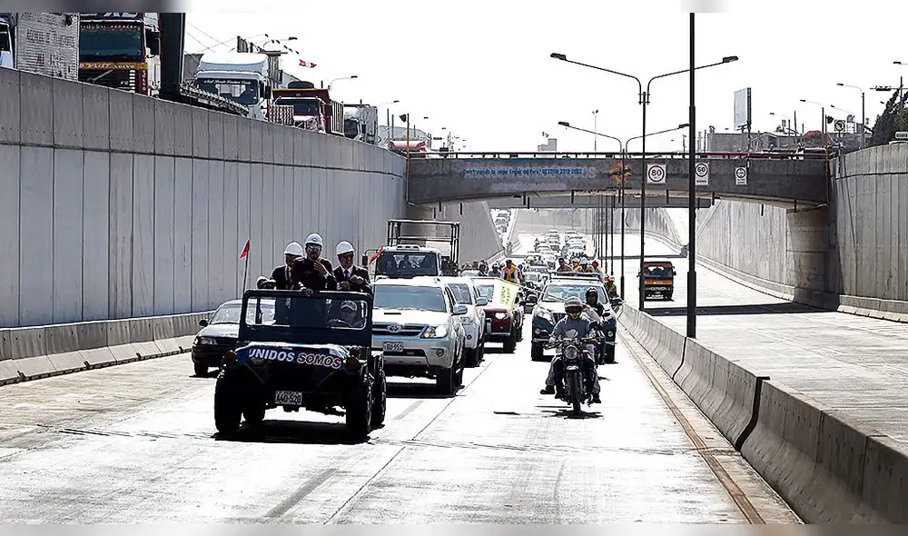 ELMER CACERES LLICA GOBERNADOR DE AREQUIPA INAUGURA VARIANTE DE UCHUMAYO ELMER CACERES LLICA GOBERNADOR DE AREQUIPA INAUGURA VARIANTE DE UCHUMAYO