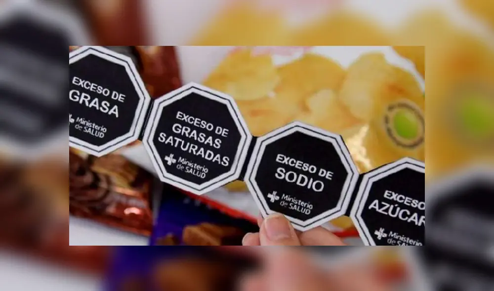 El etiquetado de alimentos y bebidas alcohólicas se implementará por la Normal Oficial Mexicana NOM-051. El etiquetado de alimentos y bebidas alcohólicas se implementará por la Normal Oficial Mexicana NOM-051.