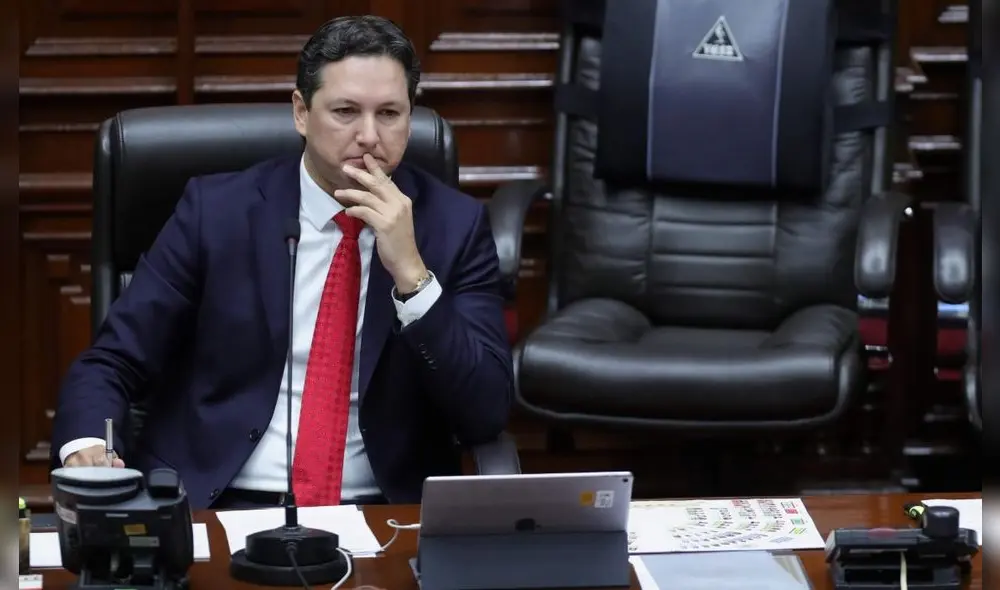 Daniel Salaverry llegó a la presidencia del Congreso con los votos de Fuerza Popular, pero luego renunció al fujimorismo. Foto: La República. Daniel Salaverry llegó a la presidencia del Congreso con los votos de Fuerza Popular, pero luego renunció al fujimorismo. Foto: La República.