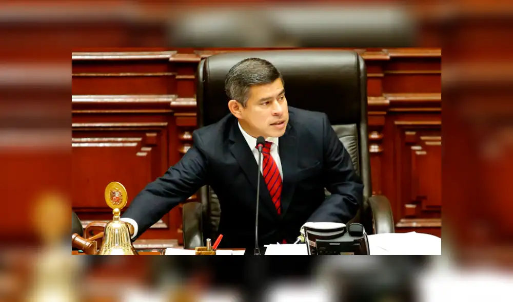 Congreso gasta más de 84 mil soles en arreglos florales