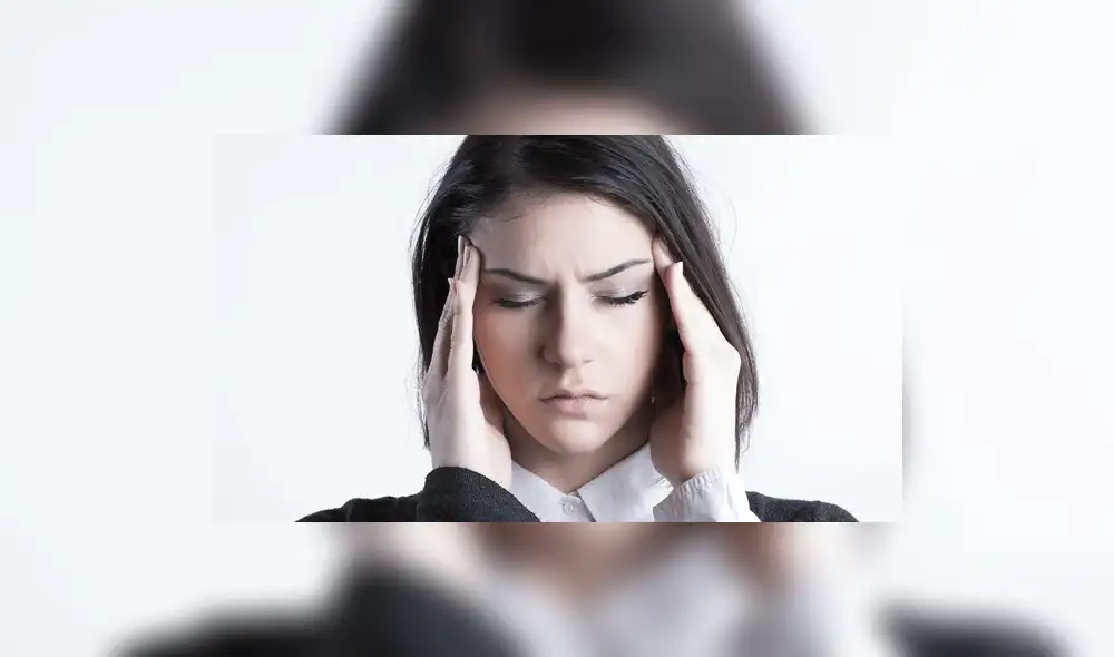 Migraña: dolor de cabeza persistente, taladrante y de larga duración Migraña: dolor de cabeza persistente, taladrante y de larga duración