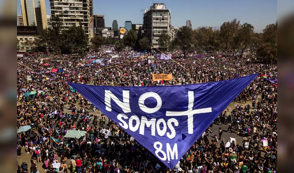 Mujeres exigen igualdad y fin de la violencia en todo el mundo. Foto: AFP.