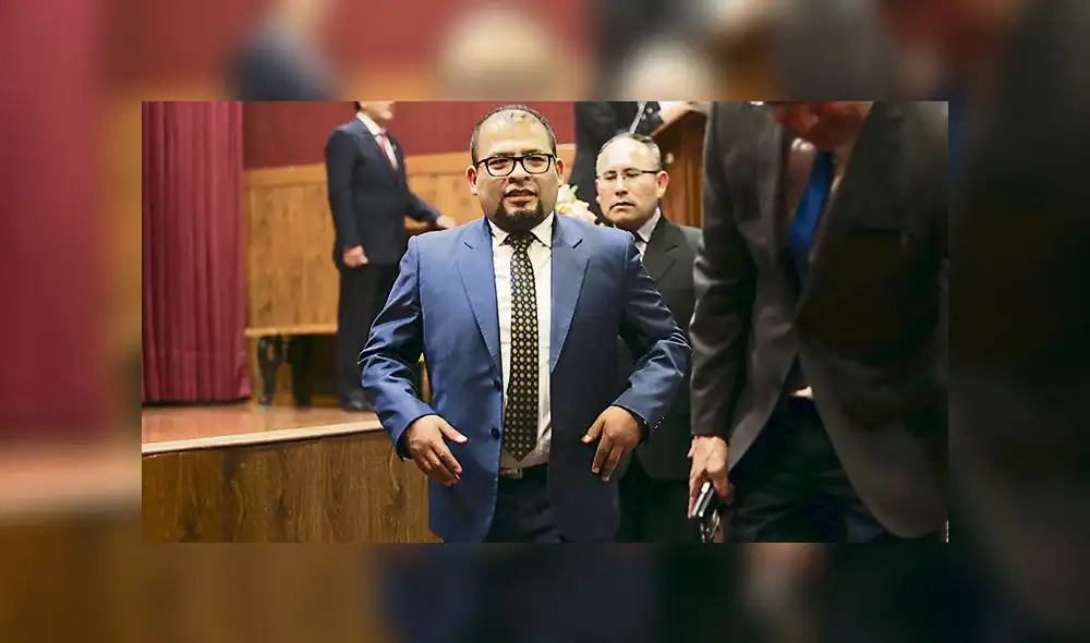 alcalde. No le da importancia a observación de Contraloría. alcalde. No le da importancia a observación de Contraloría.