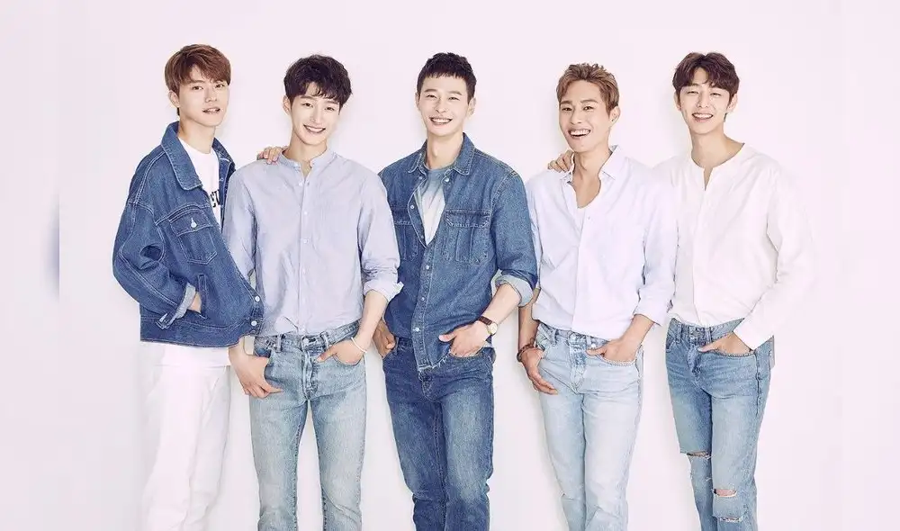 Cha In-ha junto a su quinteto Surprise U. Tenía prohibido tener algunos kilos de más. Cha In-ha junto a su quinteto Surprise U. Tenía prohibido tener algunos kilos de más.