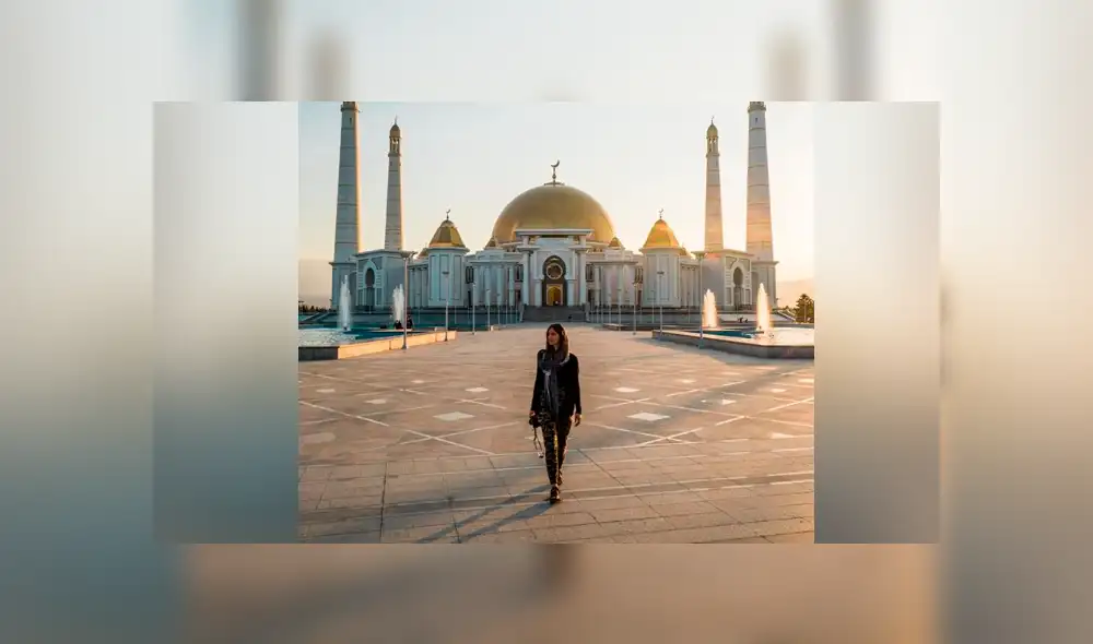 Facebook: Tiene 21 años y ya visitó todos los países del mundo [FOTOS]