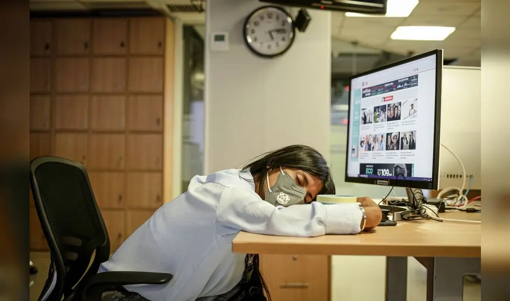 Las autoexigencia laboral, el confinamiento y el estrés de la pandemia agotan a la población.