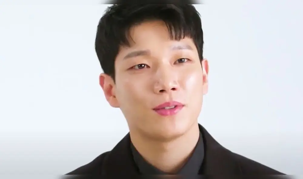 Deslice para ver más fotos de The king: Eternal monarch.