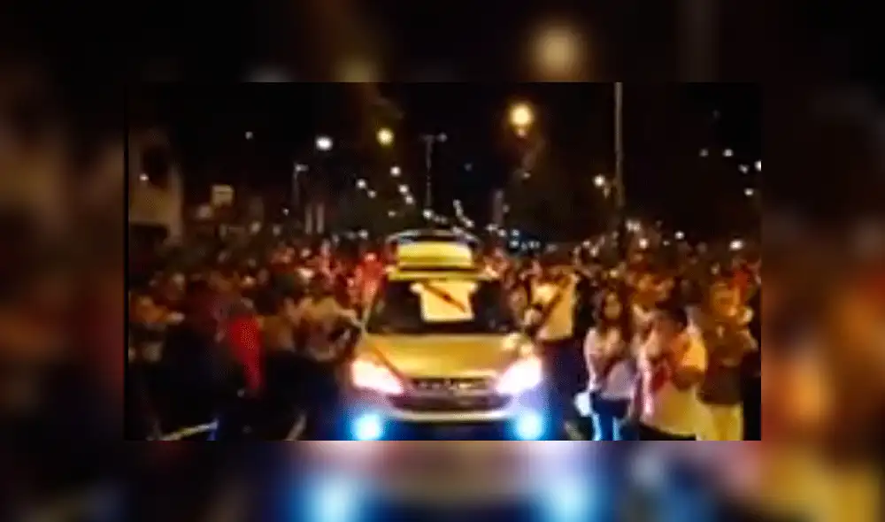 Perú al Mundial: hinchas celebraron clasificación a Rusia 2018 al ritmo de “Moscú” [VIDEO]