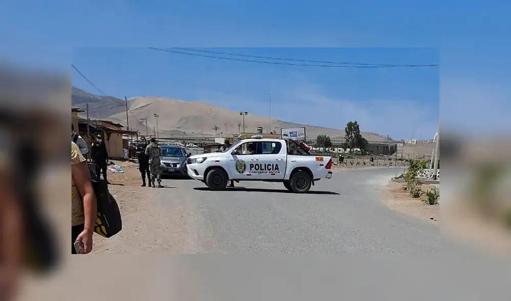 Personal policial llega al lugar.