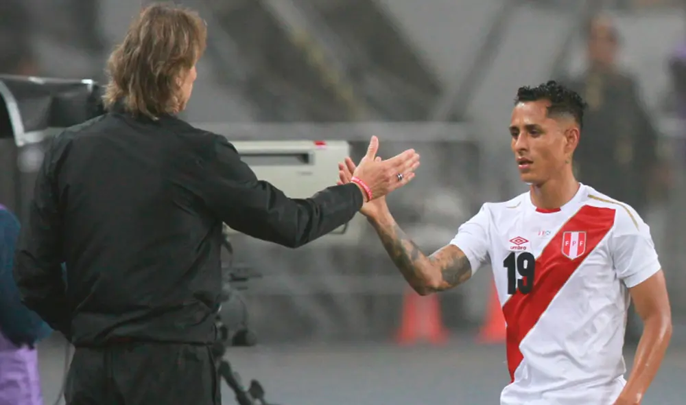 Ricardo Gareca y Yoshimar Yotún en la selección peruana.