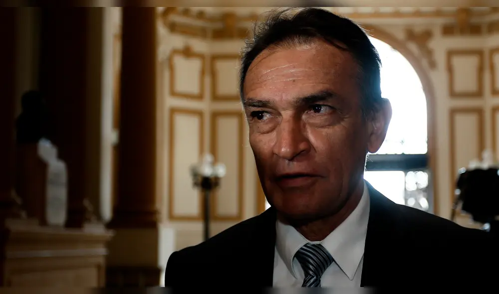 Héctor Becerril cambia de versión sobre supuesto robo que sufrió tras informe policial [VIDEO]