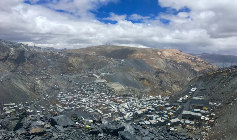 La economía de La Rinconada depende de las minas de oro no regulada. Foto: Axel Pittet / AFP La economía de La Rinconada depende de las minas de oro no regulada. Foto: Axel Pittet / AFP