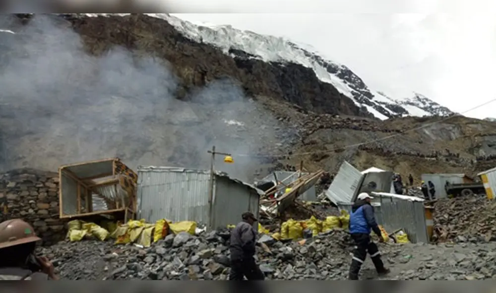 Puno: Mineros de La Rinconada piden que los dejen trabajar a pesar de cuarentena 