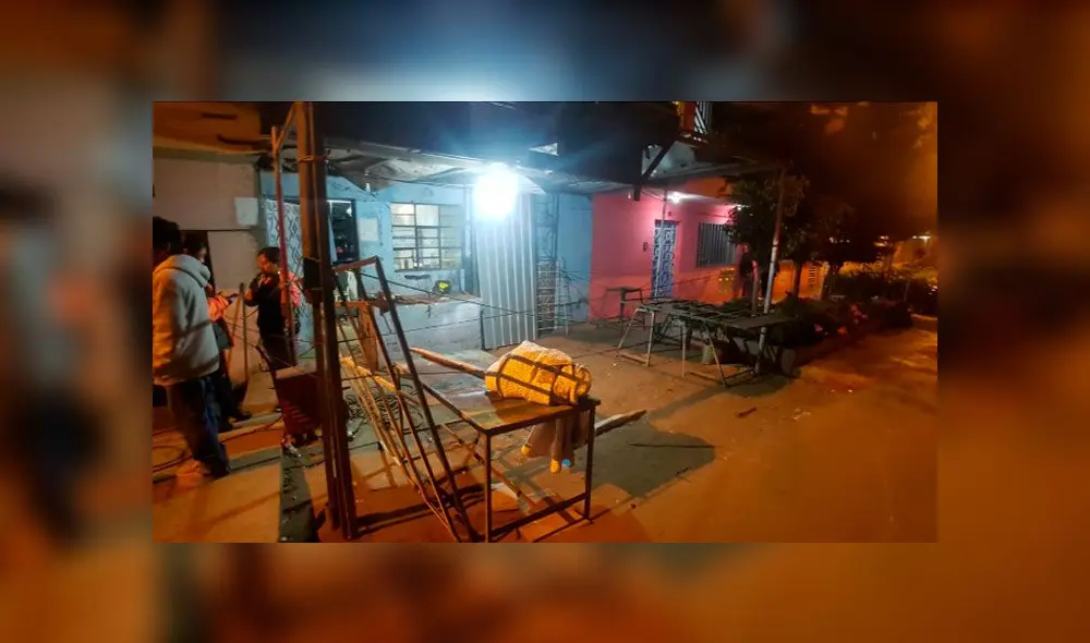 Disparan en la cien a hombre en la puerta de su casa. Créditos: La República. Disparan en la cien a hombre en la puerta de su casa. Créditos: La República.