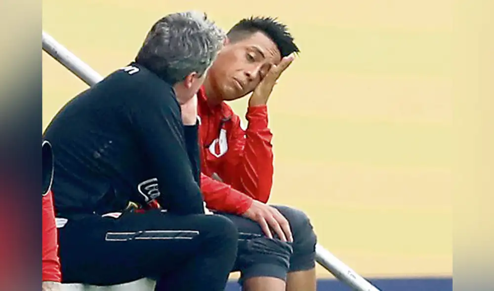 Mea culpa. ‘Aladino’ tuvo una extensa charla con Bonillo durante los entrenamientos. Mea culpa. ‘Aladino’ tuvo una extensa charla con Bonillo durante los entrenamientos.