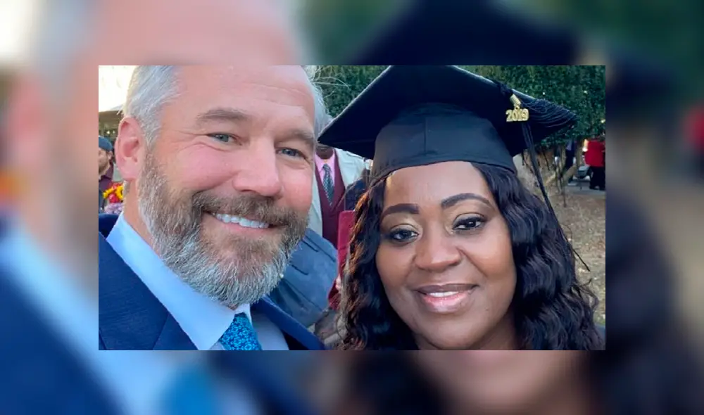 Desliza para ver las imágenes más importantes de esta sorprendente historia que se hizo viral en Facebook. Desliza para ver las imágenes más importantes de esta sorprendente historia que se hizo viral en Facebook.