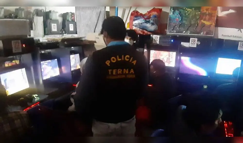 Dueño de cabina recibió multó de S/ 1290.