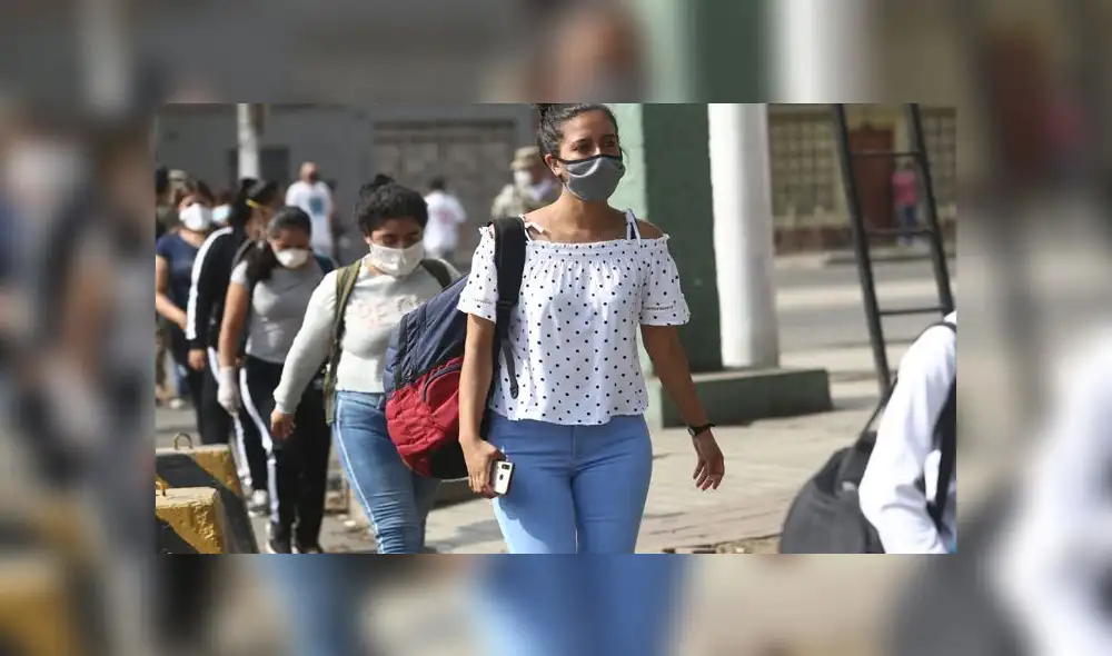 Reservistas llegan a la Escuela Militar de Chorrillos para unirse a filas del Ejército Reservistas llegan a la Escuela Militar de Chorrillos para unirse a filas del Ejército