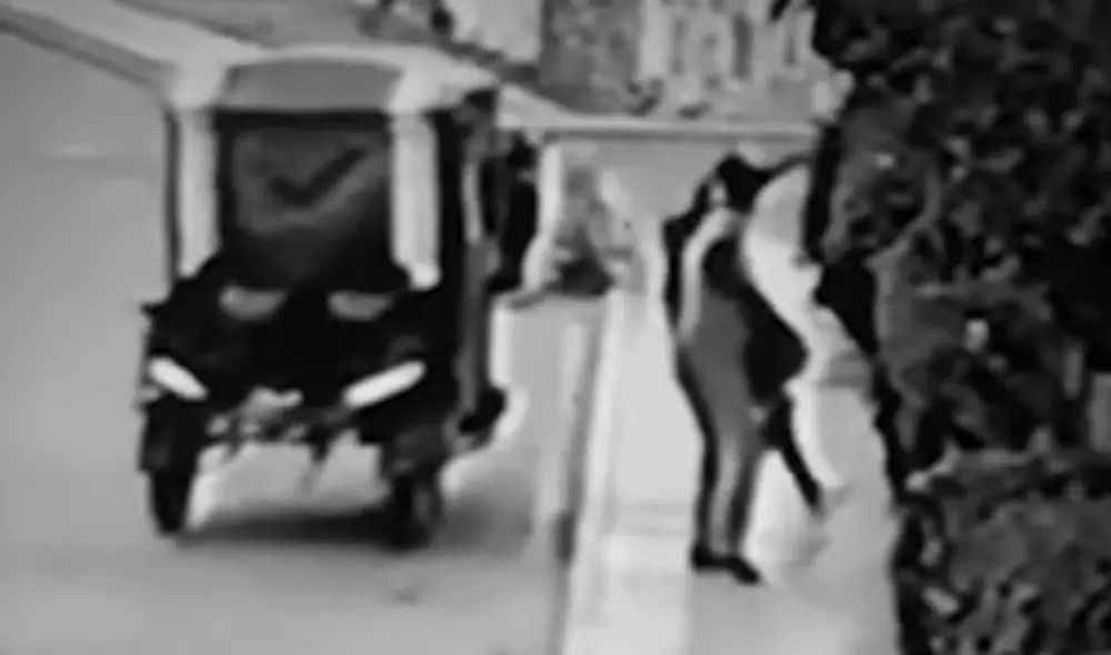 Ambos sujetos serán investigados por tentativa de secuestro y tentativa de violación. Ambos sujetos serán investigados por tentativa de secuestro y tentativa de violación.