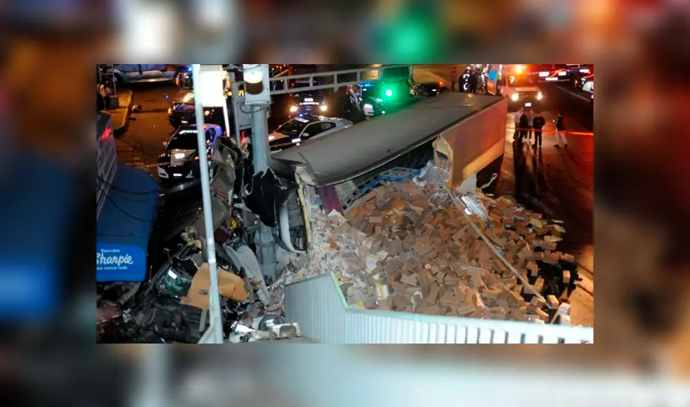 Solo el chófer del trailer ha sido detenido. Foto: Cuartoscuro Solo el chófer del trailer ha sido detenido. Foto: Cuartoscuro