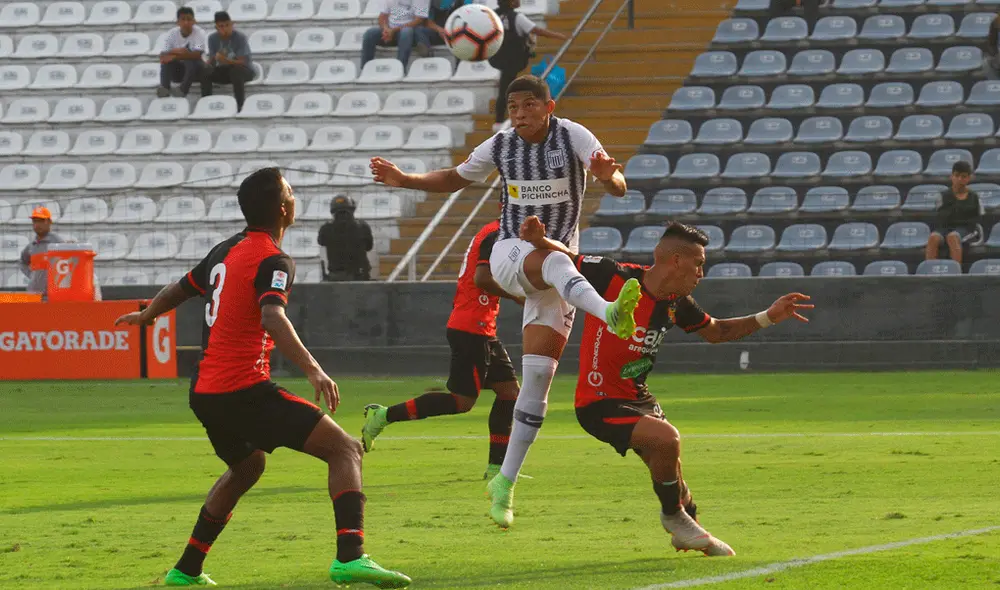 Sigue aquí EN VIVO ONLINE el Alianza Lima vs. Melgar por la Copa Bicentenario 2019. | Foto: GLR Sigue aquí EN VIVO ONLINE el Alianza Lima vs. Melgar por la Copa Bicentenario 2019. | Foto: GLR
