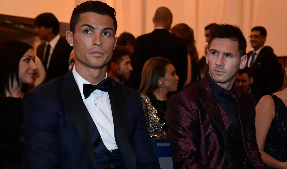 Lionel Messi y Cristiano Ronaldo en una gala del Balón de Oro. | Foto: AFP Lionel Messi y Cristiano Ronaldo en una gala del Balón de Oro. | Foto: AFP