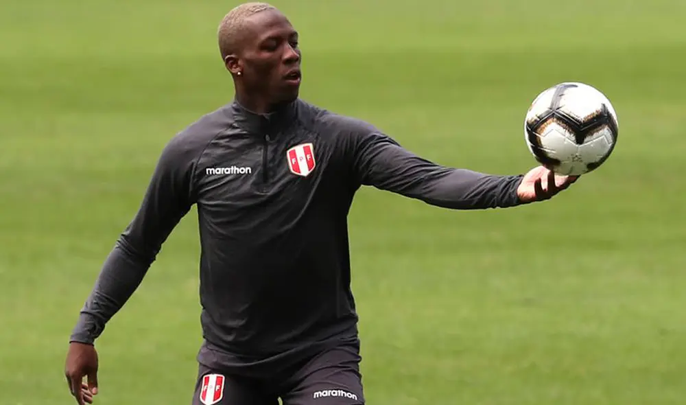 Luis Advíncula - Rayo Vallecano Luis Advíncula - Rayo Vallecano